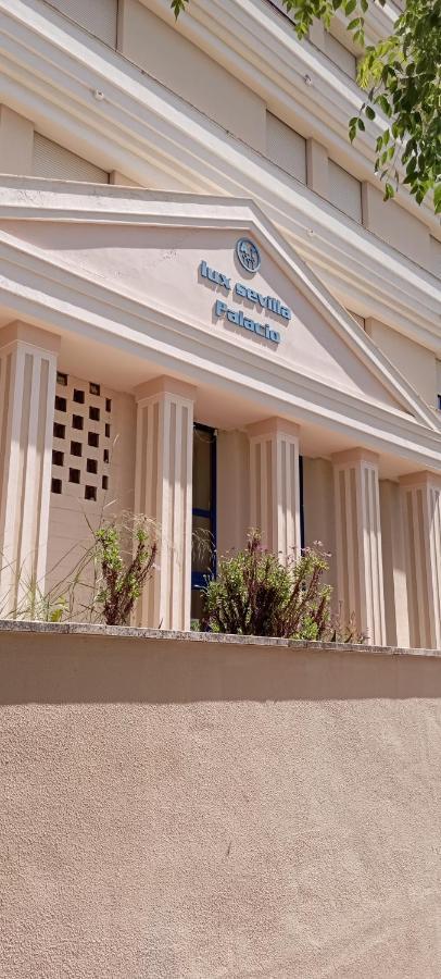 Apartamento Fibes Y Congresos Sevilla Exteriör bild