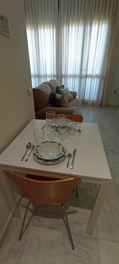 Apartamento Fibes Y Congresos Sevilla Exteriör bild